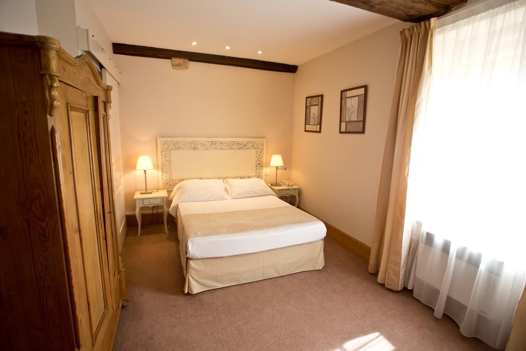 Hotel L'Oree Des Vignes Gilly-lès-Cîteaux Dış mekan fotoğraf